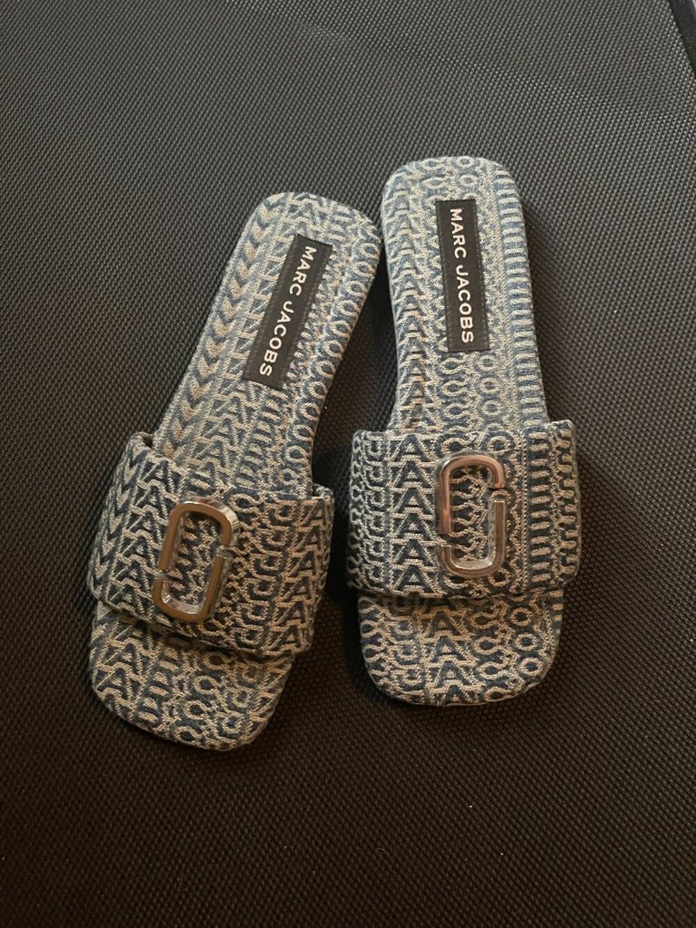 Marc Jacobs Slides